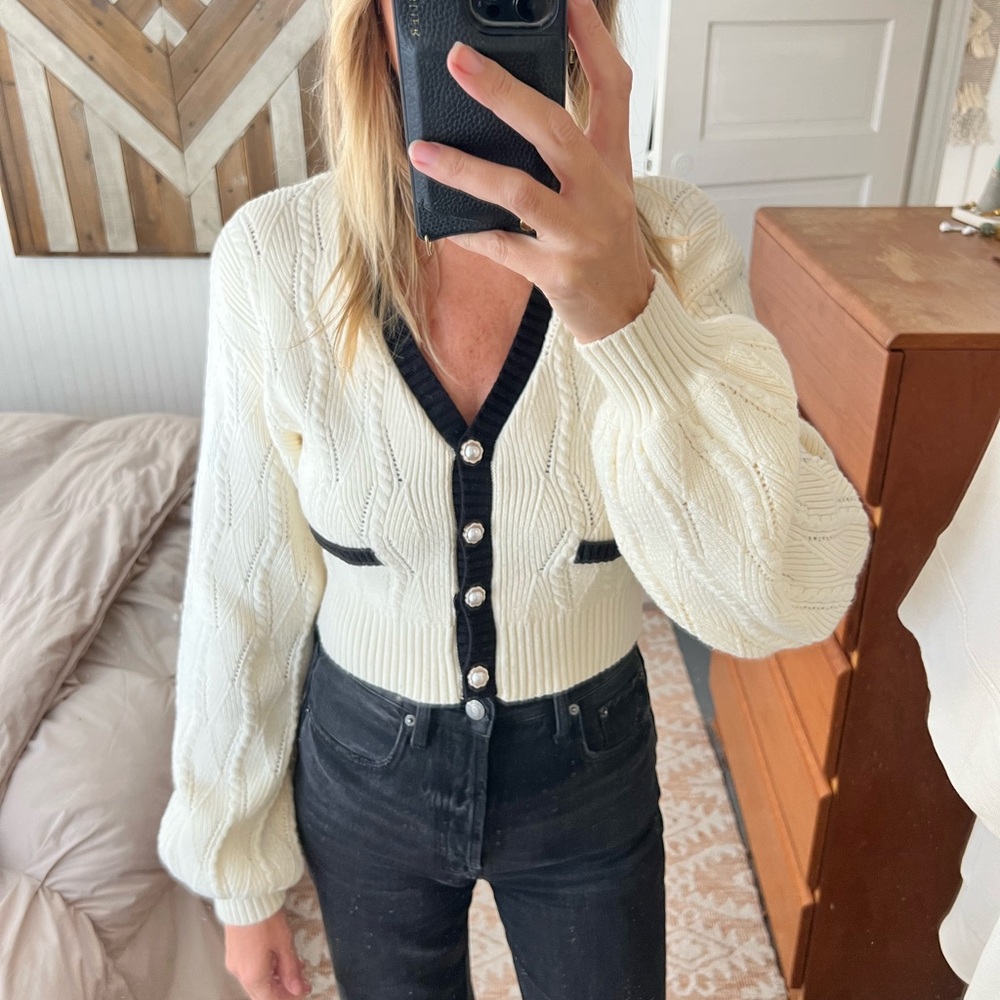 Elegant White Cardigan Sweater with Black Trim
